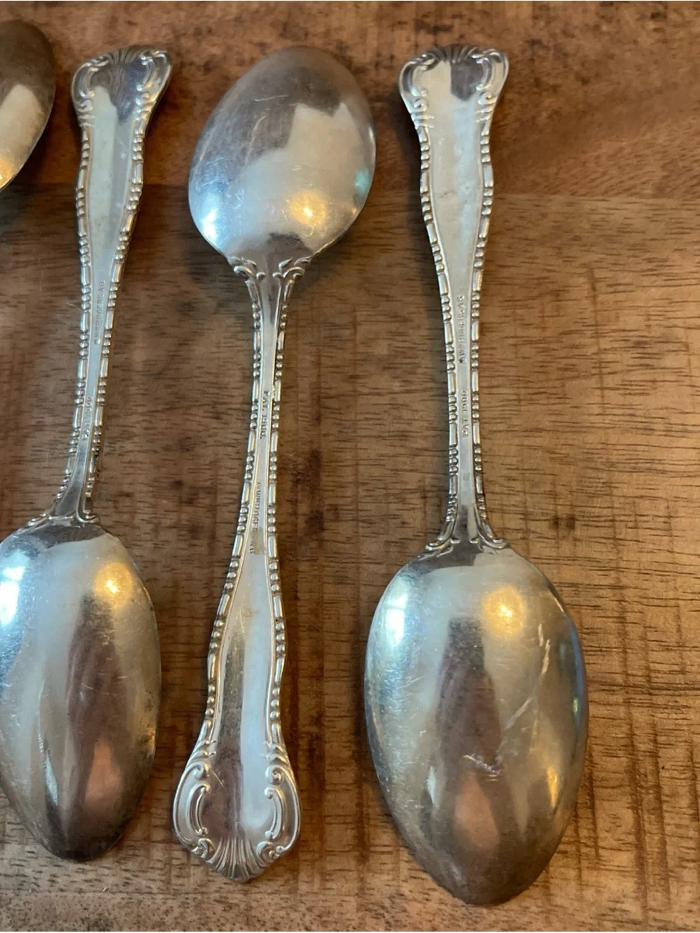 WM Rogers Bead Scroll And Fan Ornate Spoons